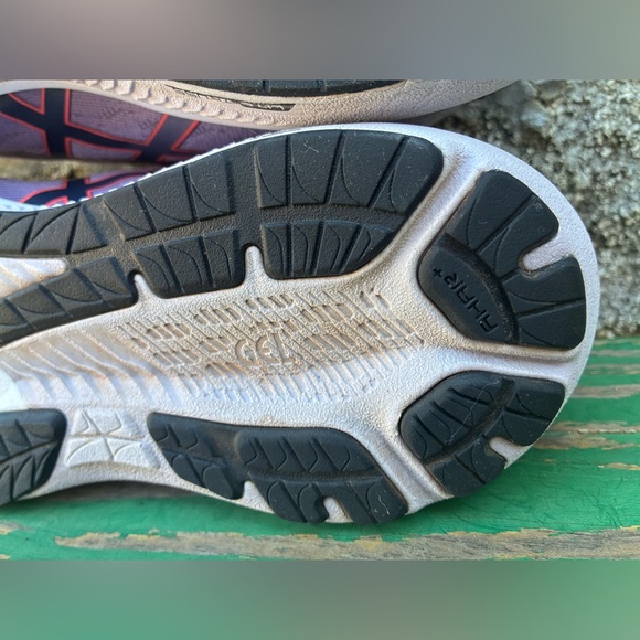 Asics Womens GT 2000 11 1012B271 Purple Running Shoes Sneakers Sz 9 - Picture 16 of 16